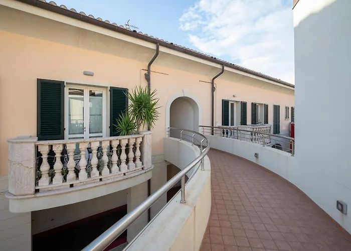 Sea View Apartment - 2 Bedrooms