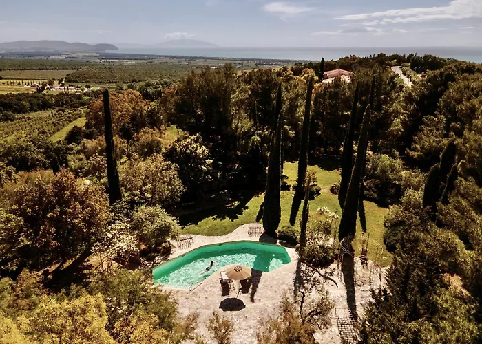 Boutique Hotel Poggio Ai Santi - Adults Only